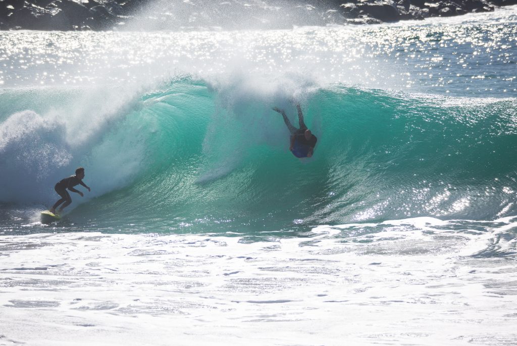 WEDGE SURF SPONGE